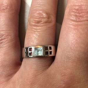 Sterling silver & aquamarine ring